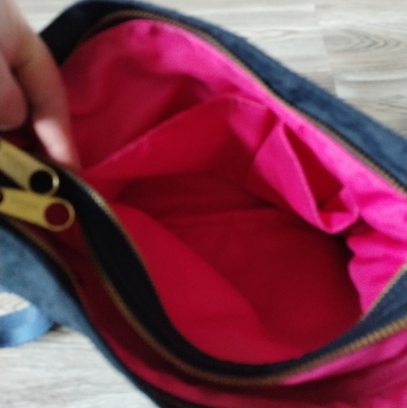 Kipling Always On Adelaide Crossbody Navy Gold - Picture 6 of 7